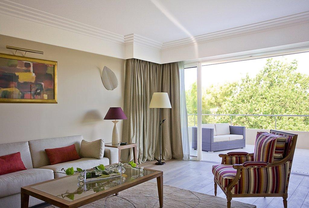 le-mas-candille-mougins-chambre-seminaires-de-caractere