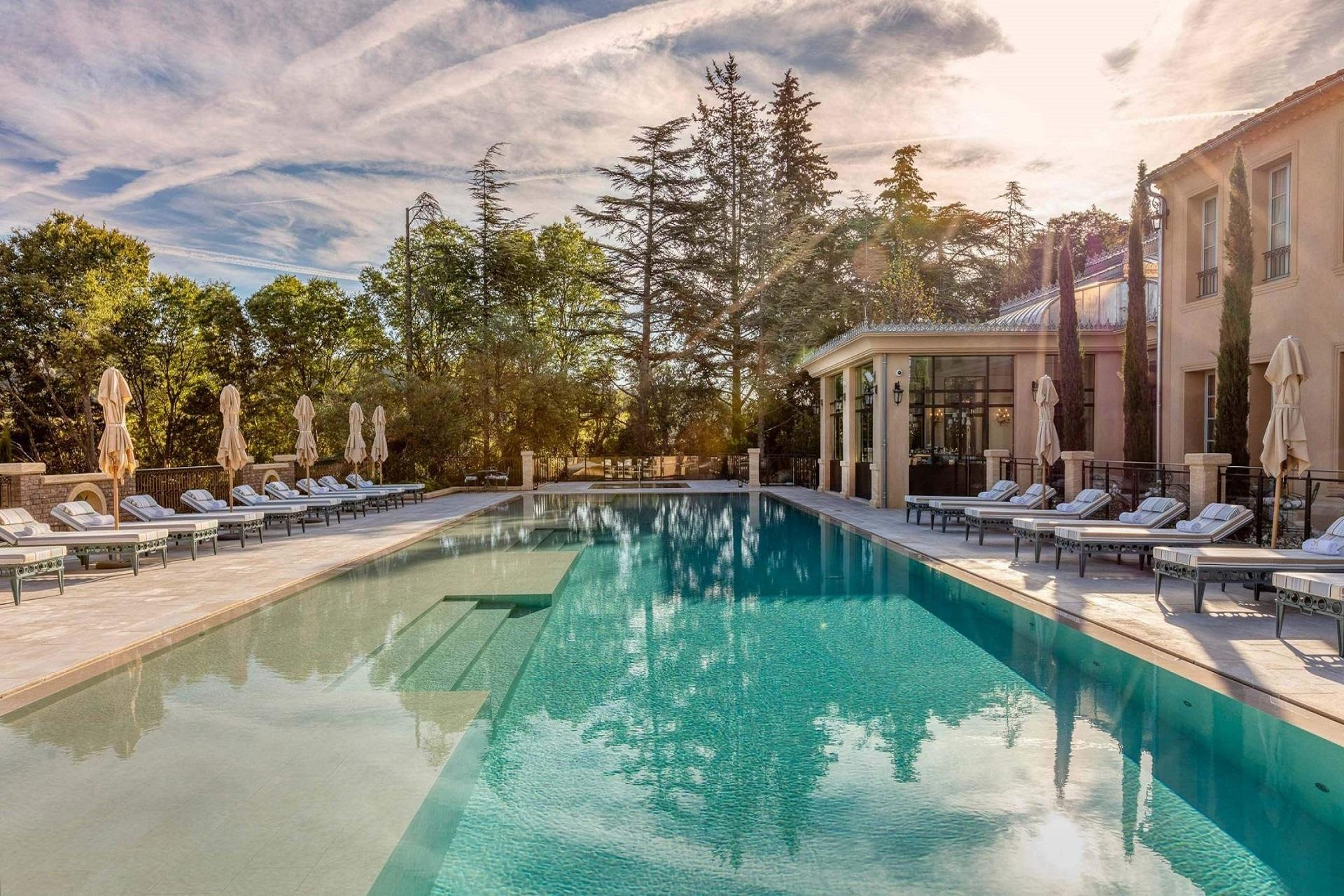 villa-saint-ange-aix-en-provence-luberon-sud-france-seminaires-piscine